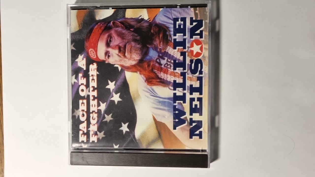 Willie Nelson - Face Of A Fighter
