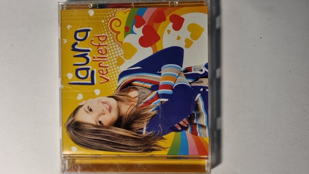 Laura - Verliefd