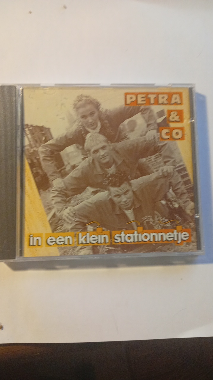 Petra En Co - In Een Klein Stationnetje