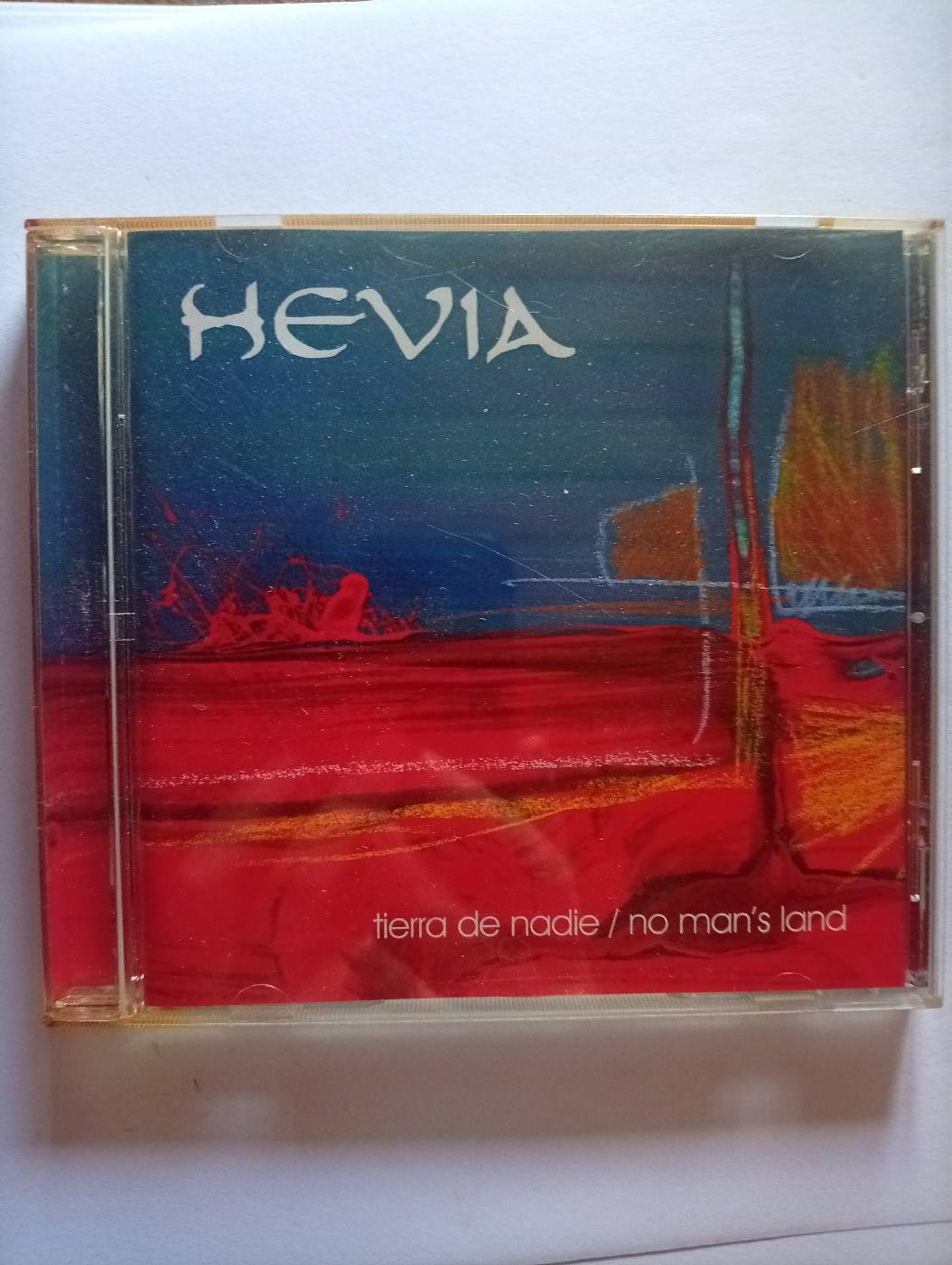 Hevia - Tierra De Nadie / No Man's Land - foto 1