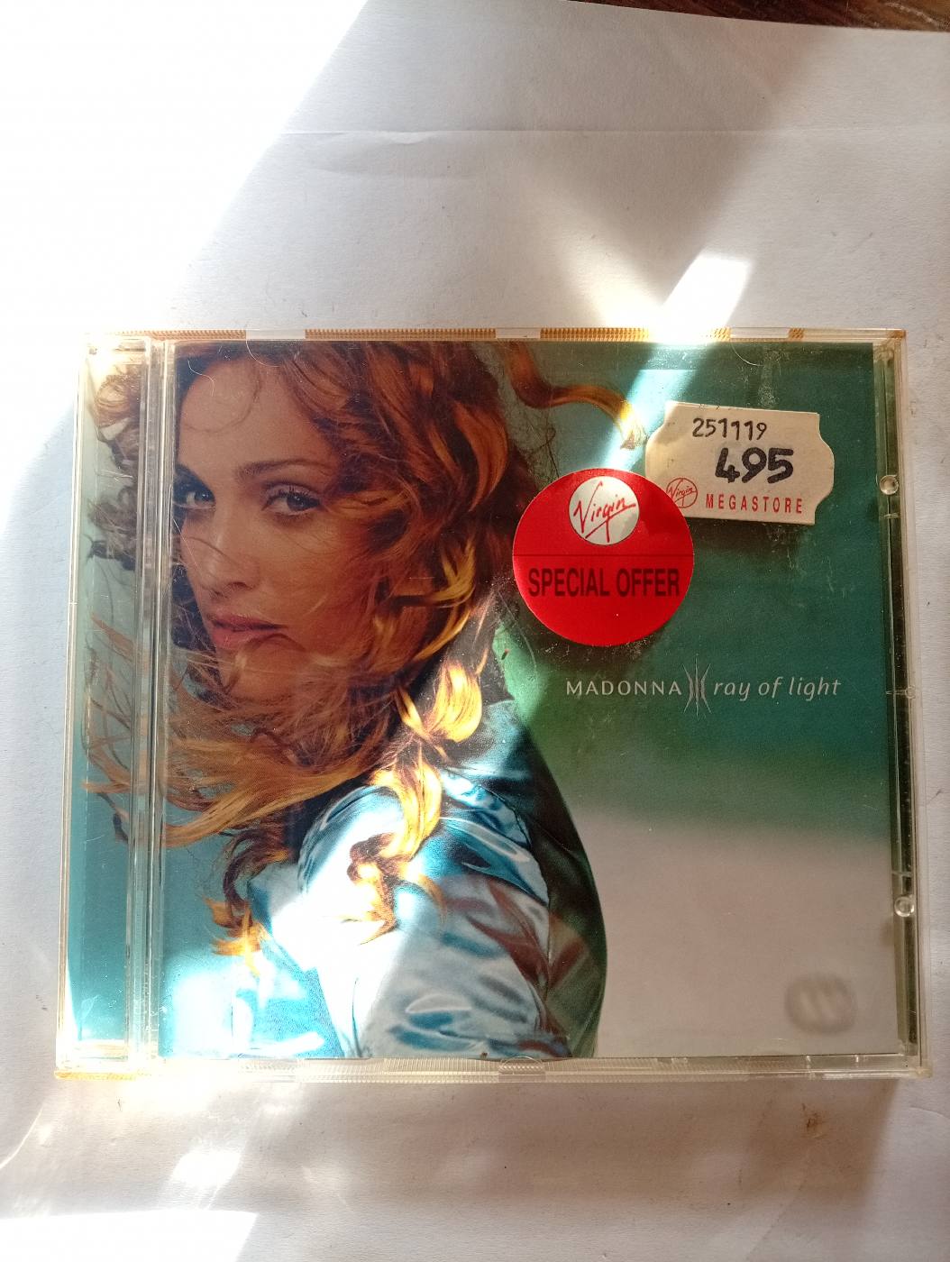 Madonna - Ray Of Light - foto 1