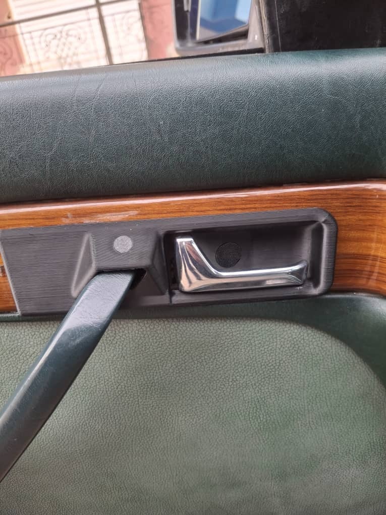 Mercedes W126 deurhendelkappen voor en achter - foto 1