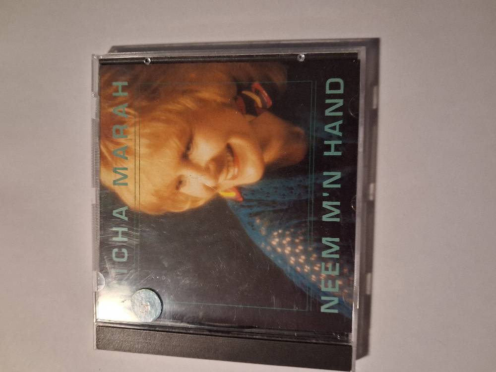 Micha Marah - Neem M'n Hand - foto 1