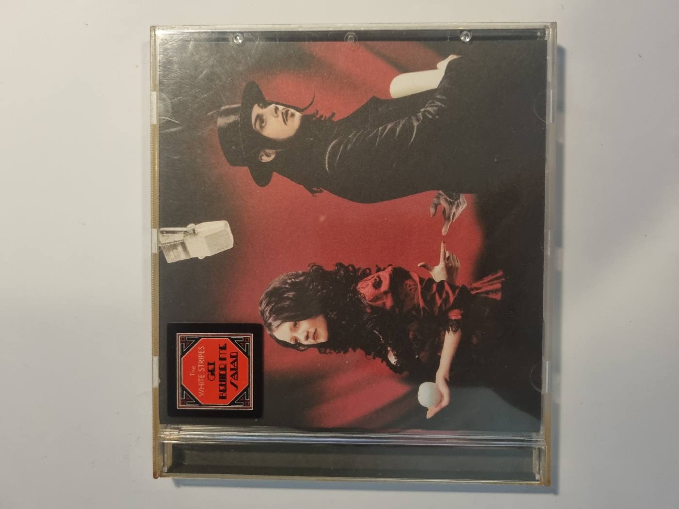 The White Stripes - Get Behind Me Satan - foto 1