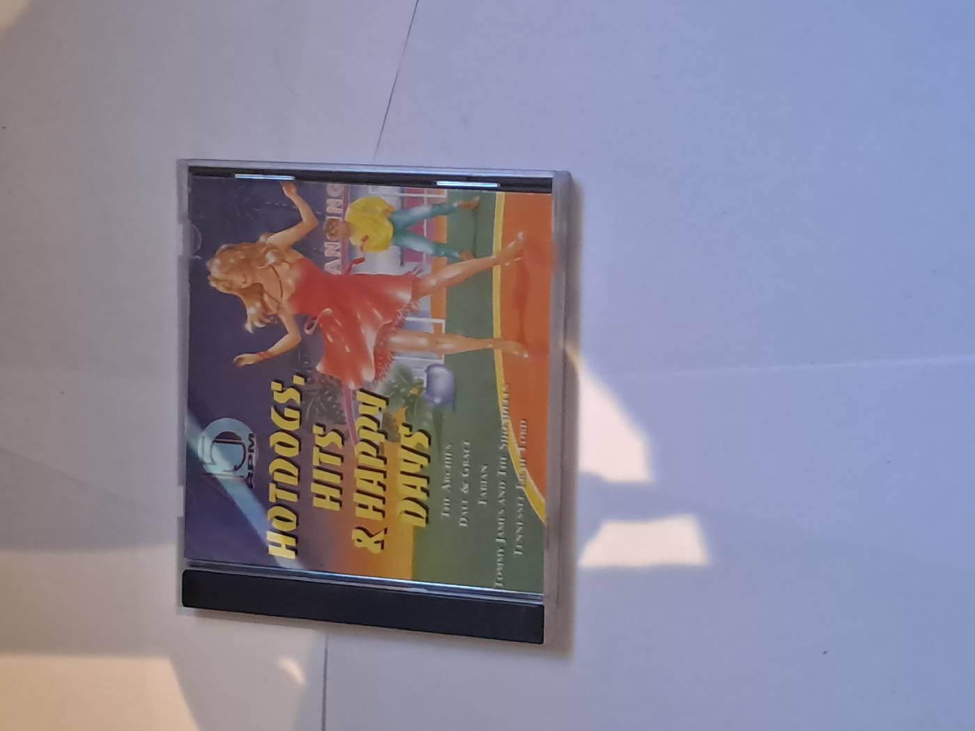 Various - Hotdogs, Hits & Happy Days - foto 1